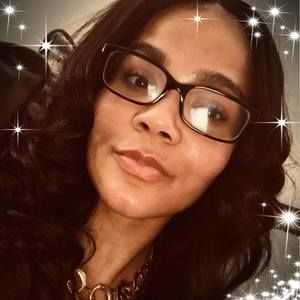 Meet your Posher, Kaila